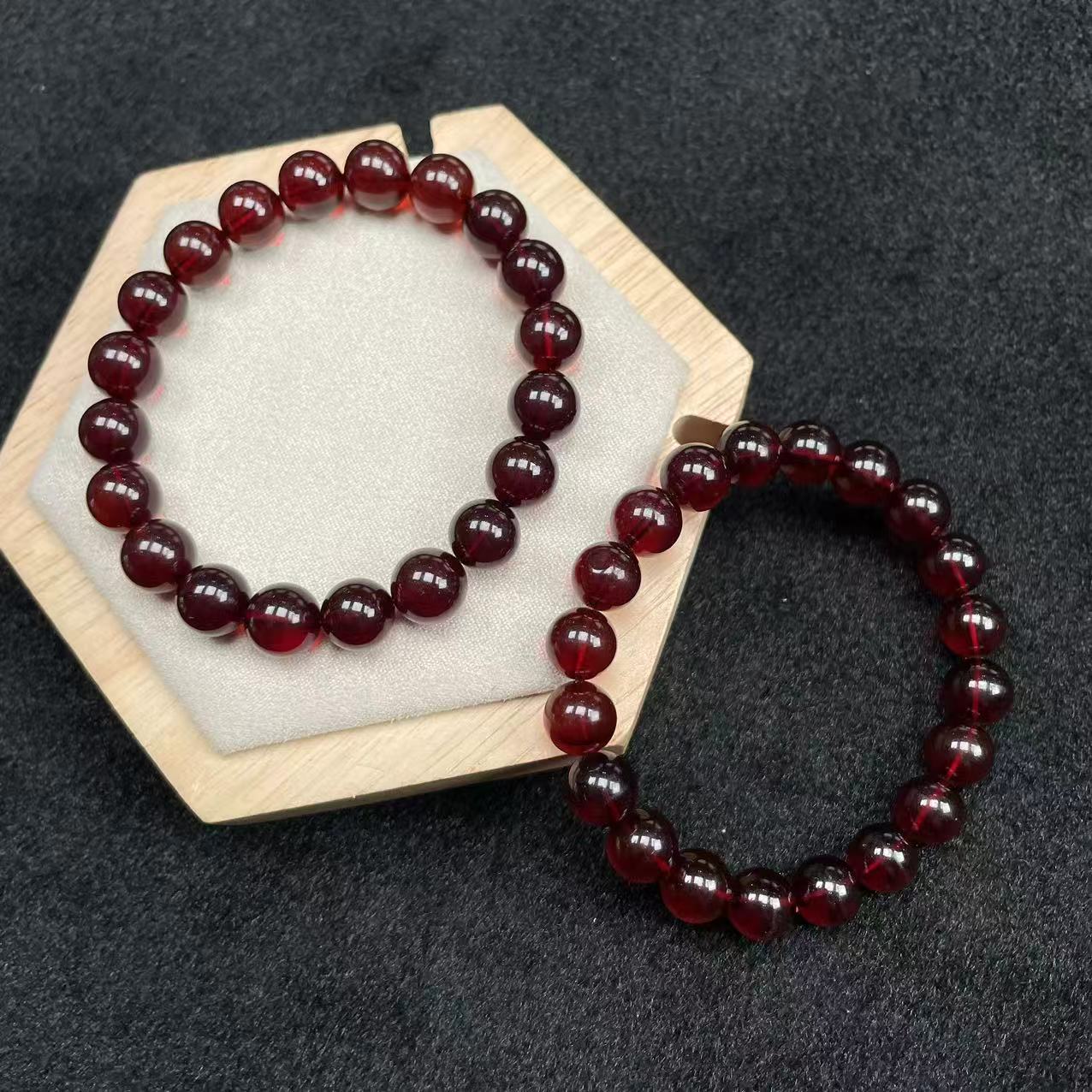 琥珀手串-883480T31-3A16-多样性/发其一