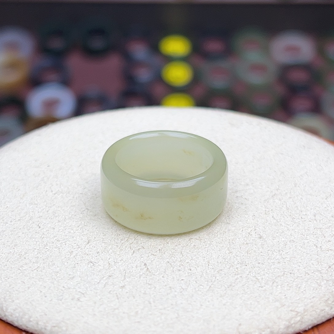 和田玉戒指未镶嵌15.9内径11圈晴水（无鉴赏