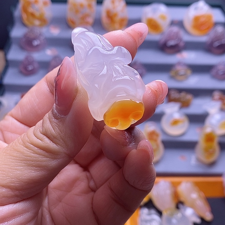 玛瑙/玉髓颈饰未镶嵌