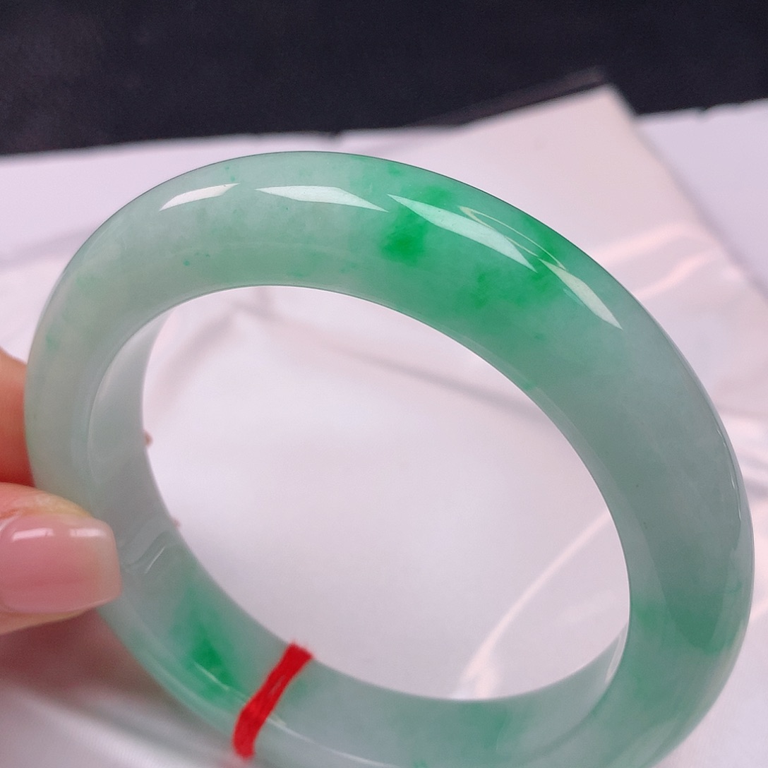 【闪购商品】未镶嵌手镯翡翠56翡翠手镯
