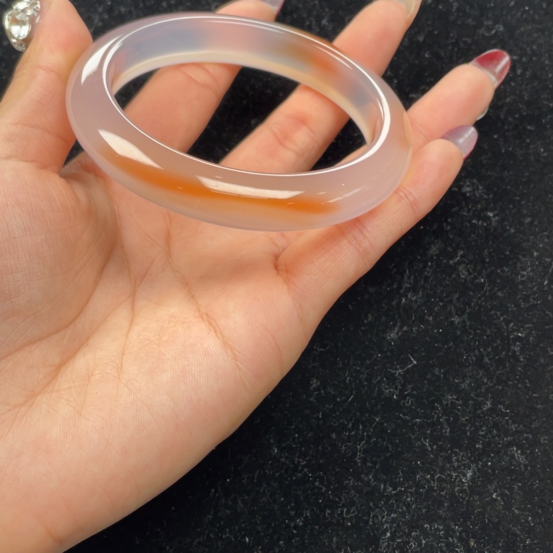 玛瑙/玉髓手镯未镶嵌