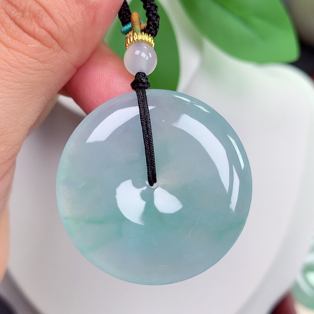 颈饰未镶嵌翡翠平安扣 35x6.1mm