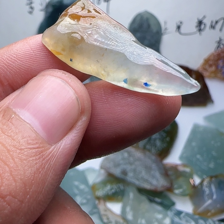 定制翡翠未镶嵌不包工