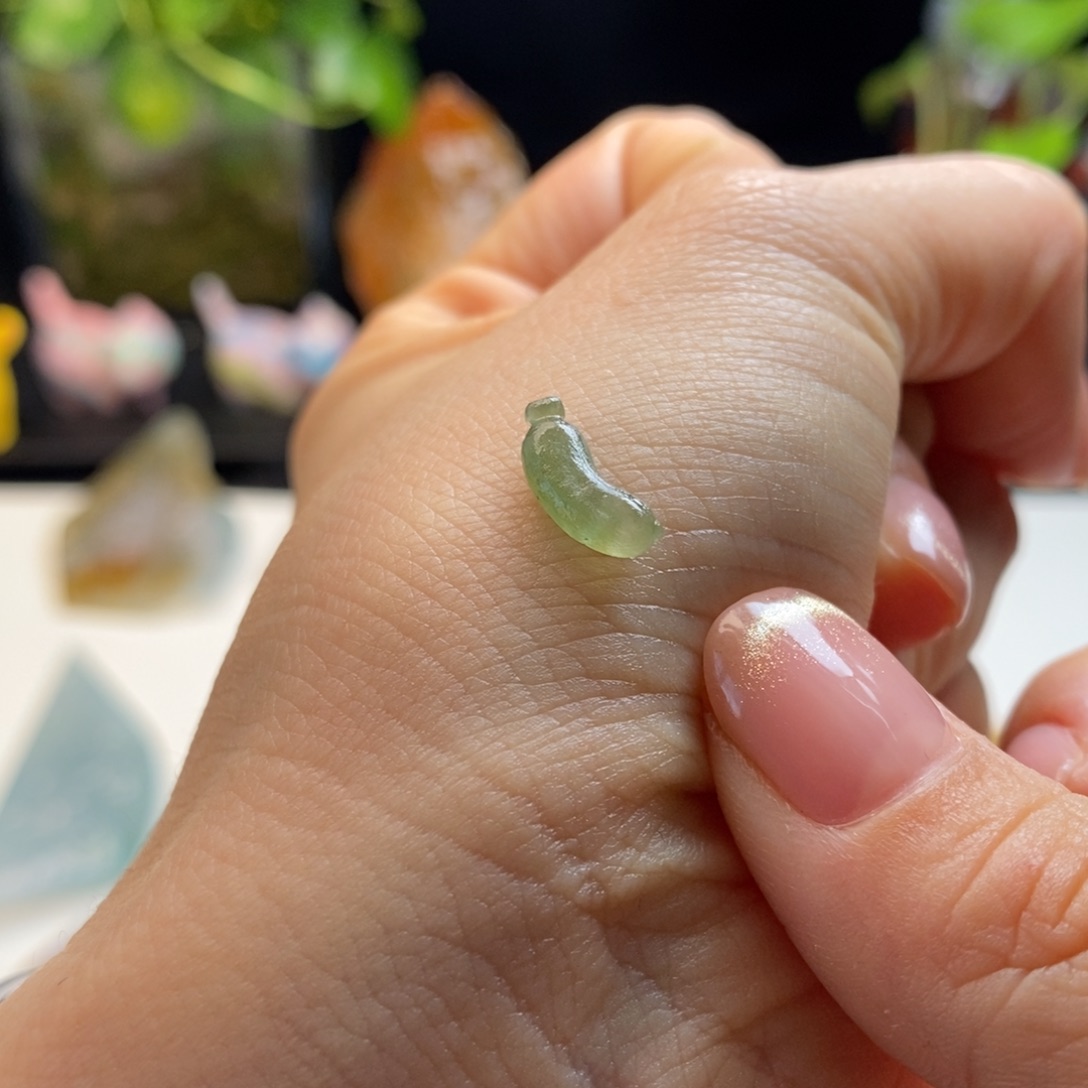 定制翡翠未镶嵌包工