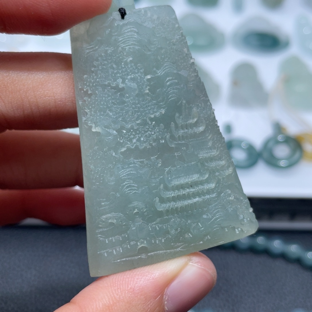 定制翡翠未镶嵌翡翠