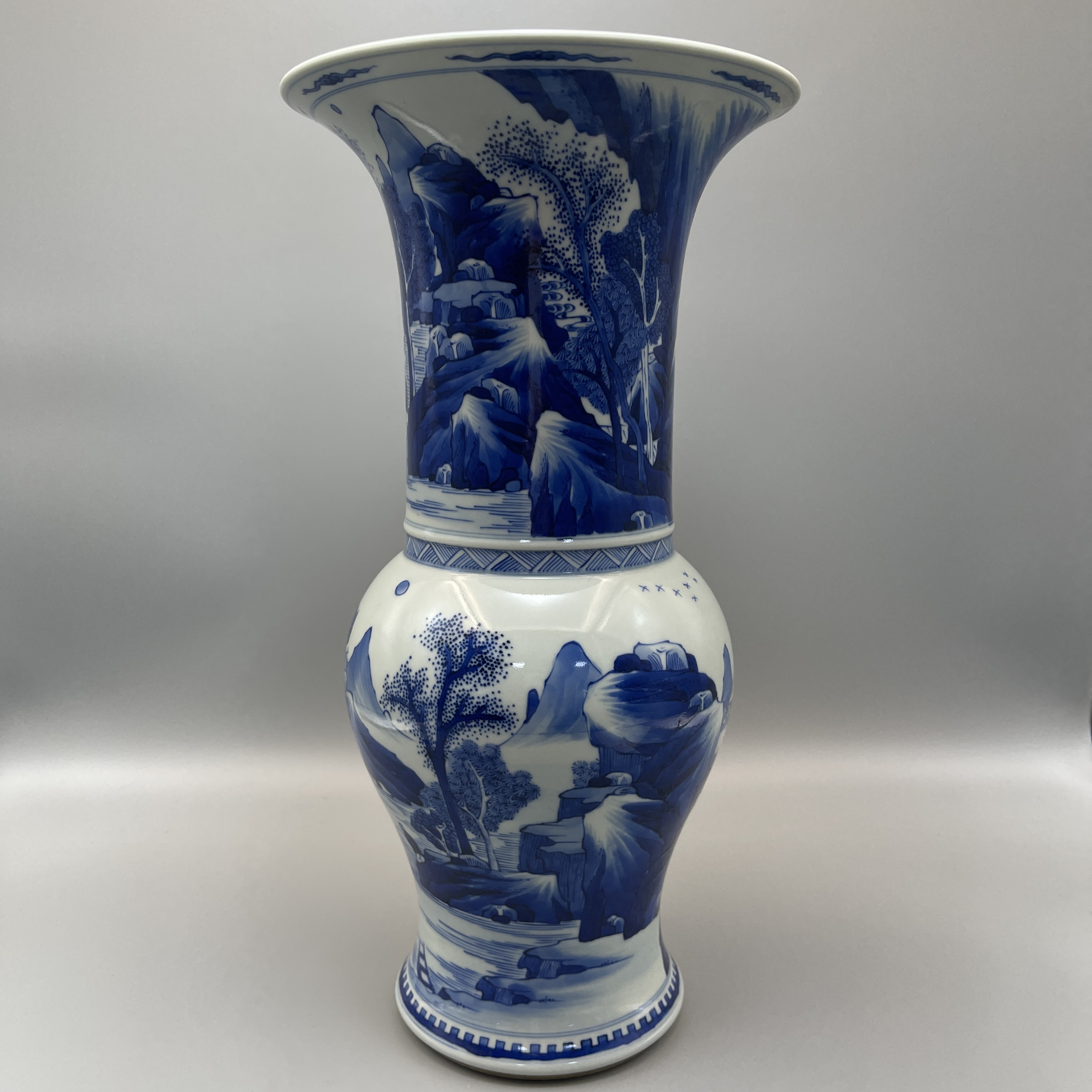 青花山水人家凤尾尊H8362