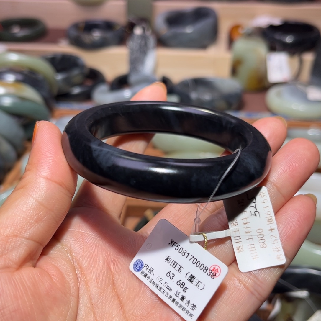 和田玉（子料）未镶嵌手镯卡52.5