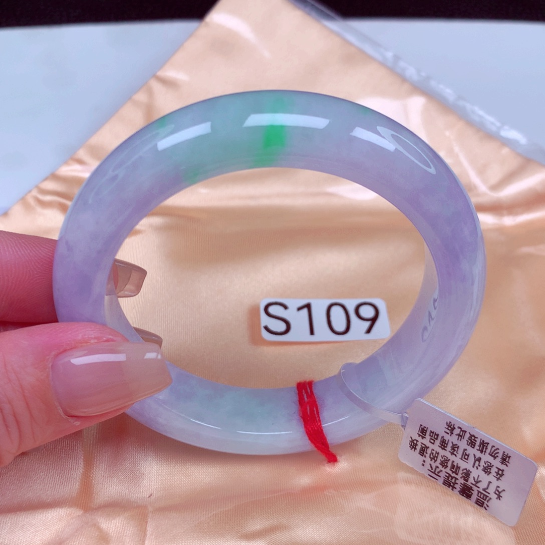 翡翠未镶嵌手镯手镯