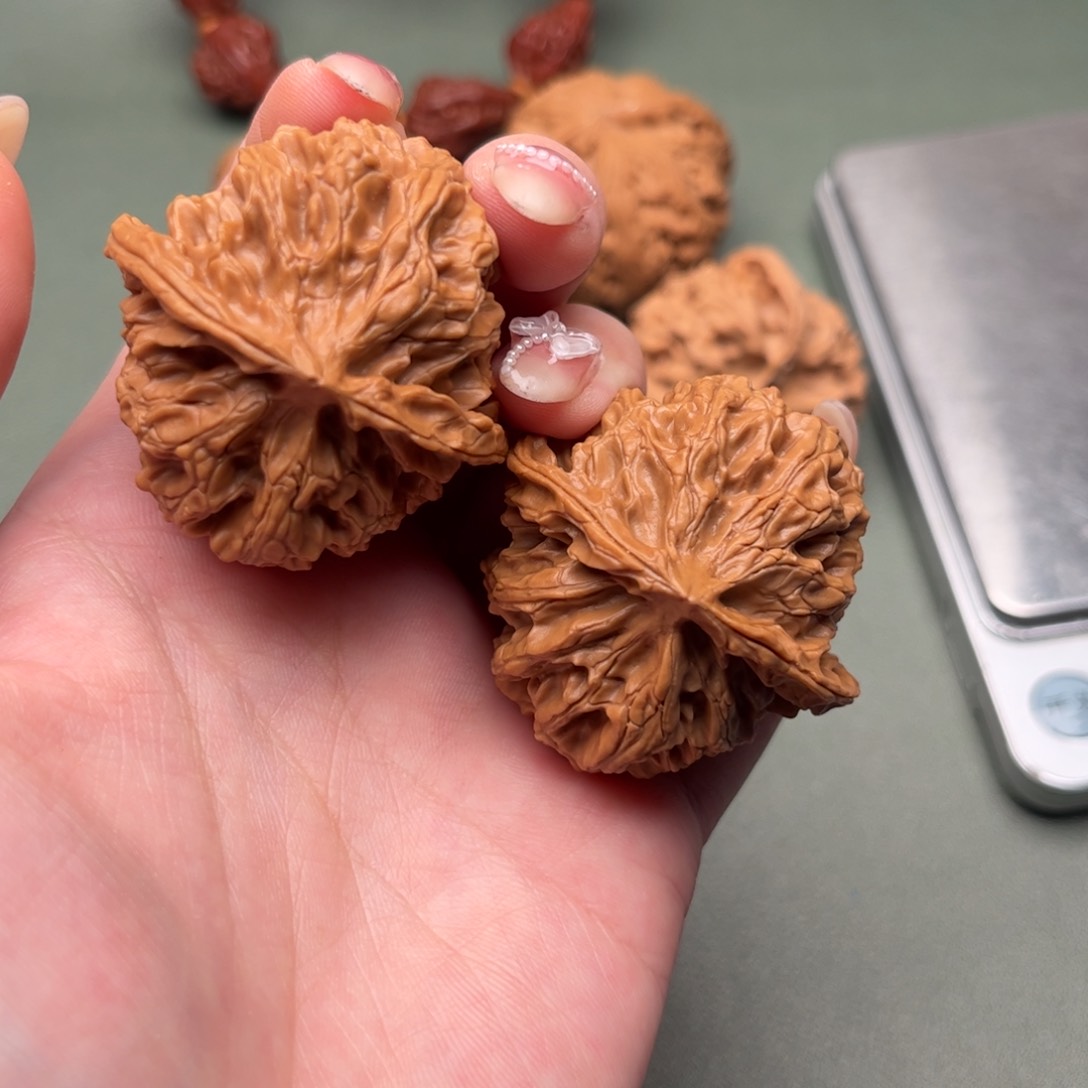 文玩核桃把件苹果