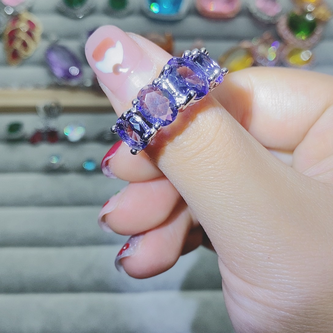 【闪购商品】托帕石耳饰银S925镶嵌