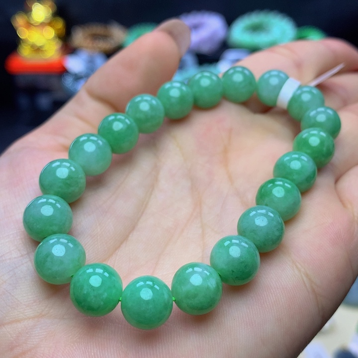 翡翠手链未镶嵌翡翠