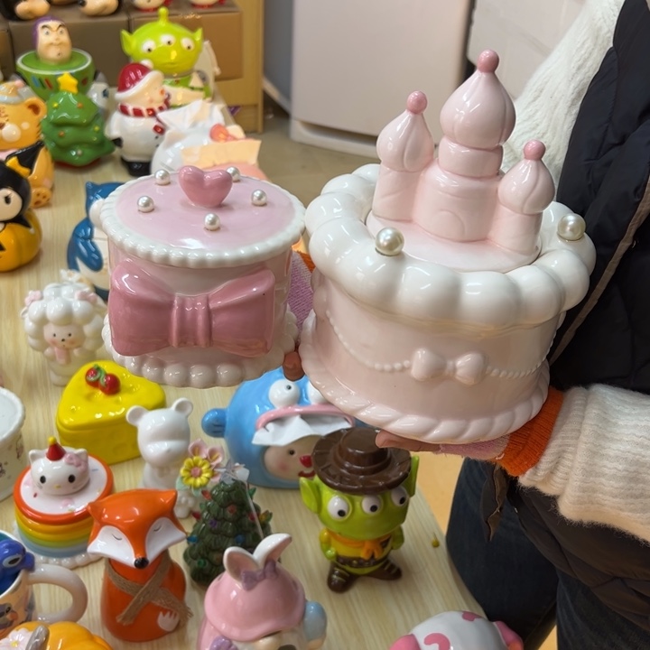 摆件陶瓷等行业的产品出口到