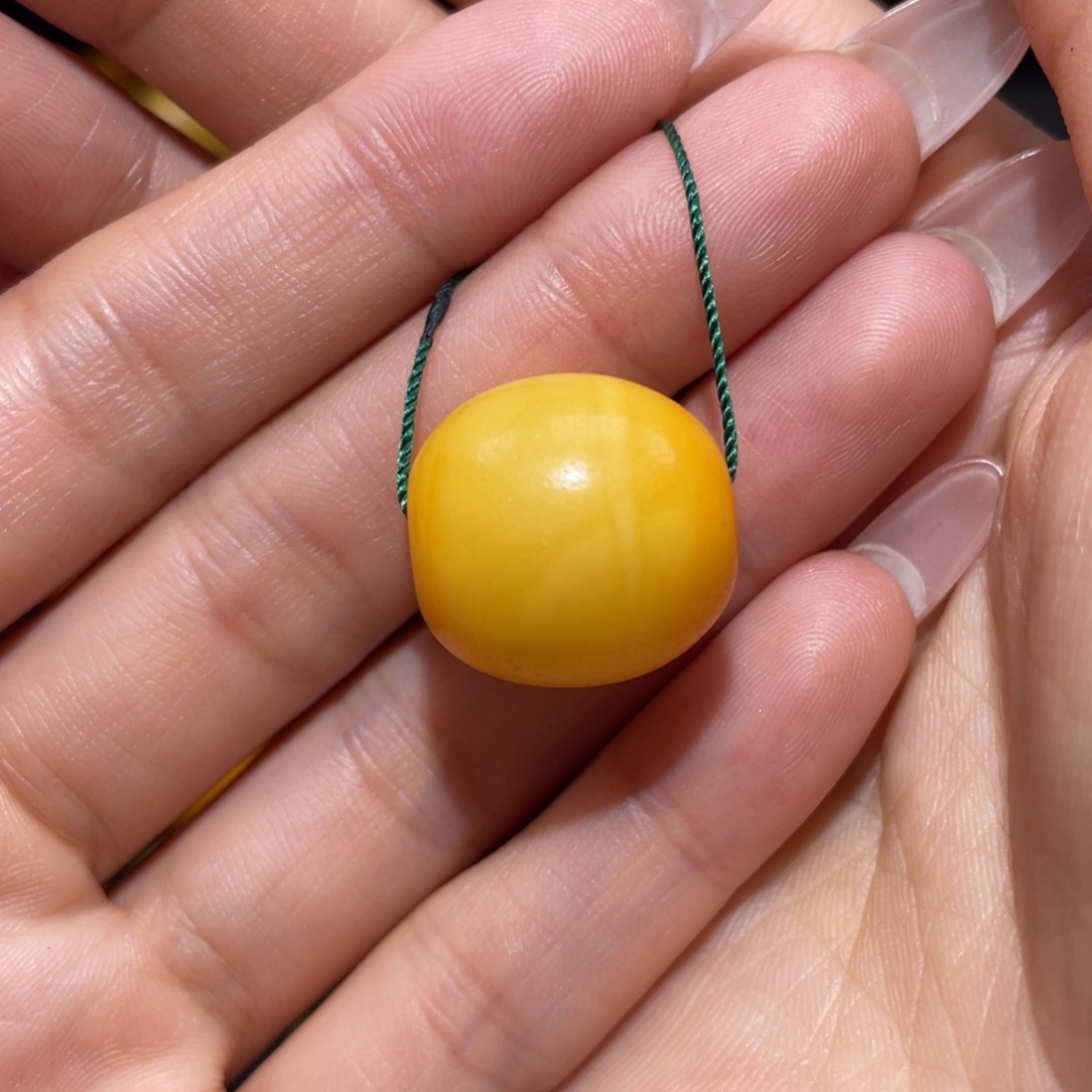 【闪购商品】琥珀裸石未镶嵌珠子