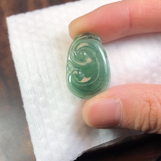 翡翠未镶嵌颈饰缅甸A货，每天下午1点半开播