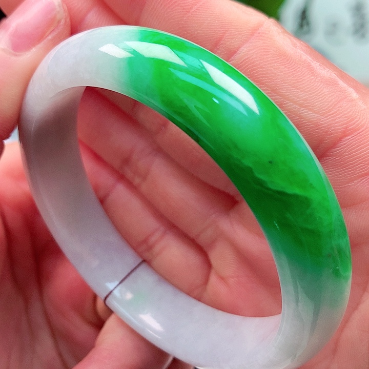 翡翠未镶嵌手镯天然翡翠手镯