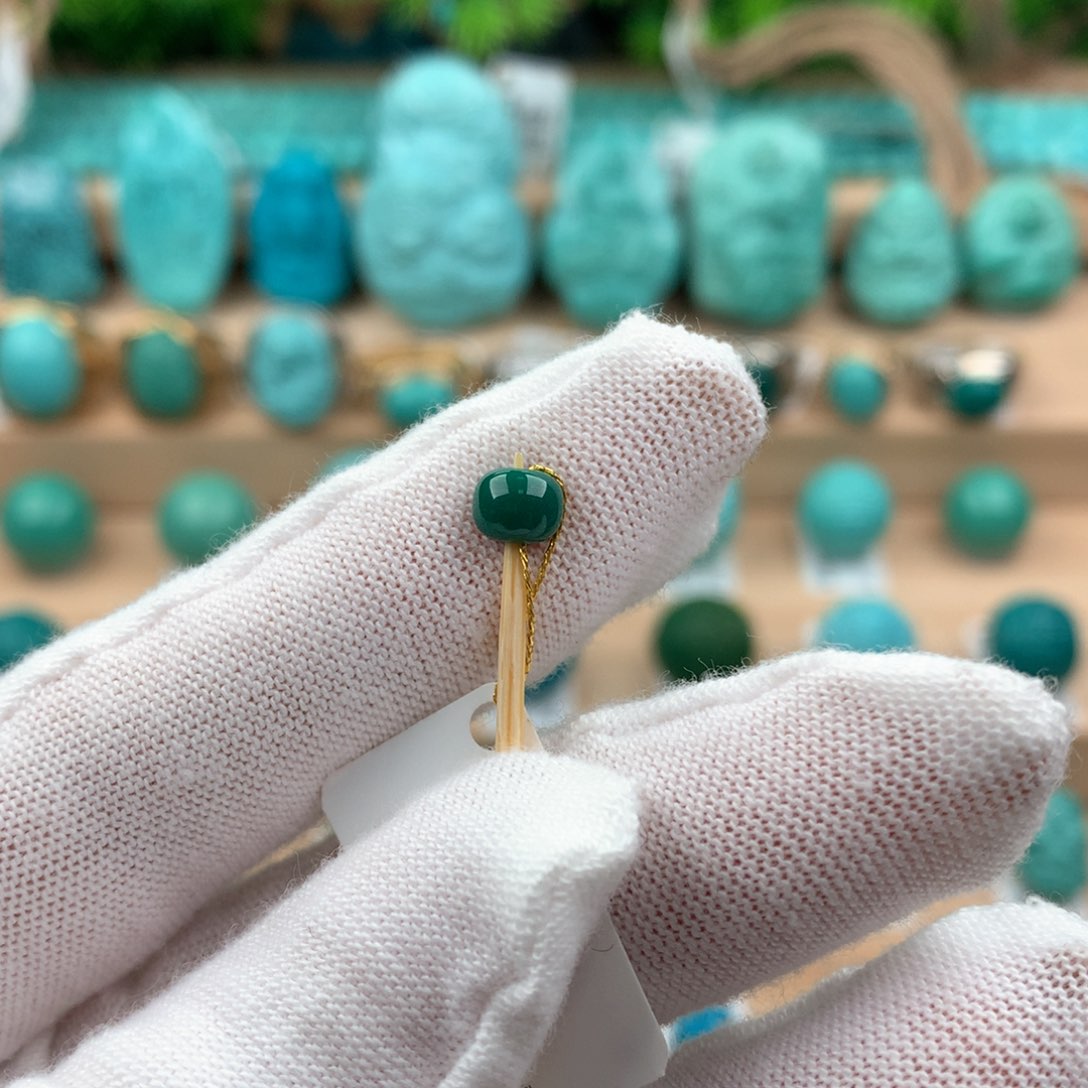 绿松石配饰未镶嵌5.7-4.7