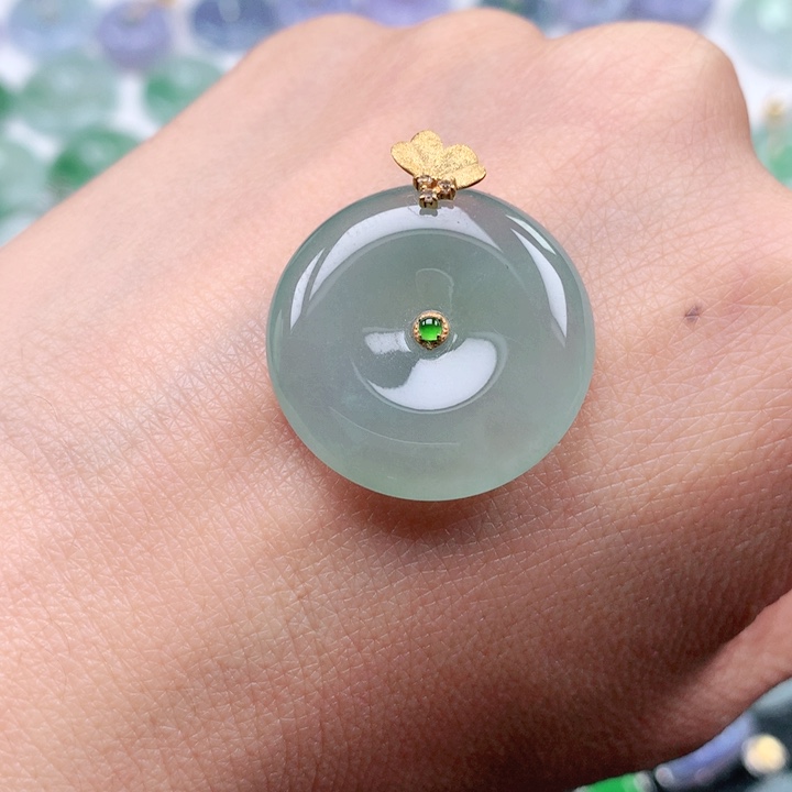 翡翠吊坠(不含链)18K金镶嵌