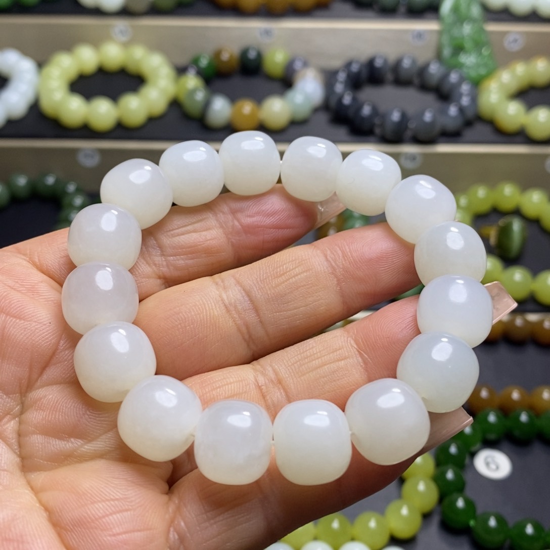 和田玉手串未镶嵌