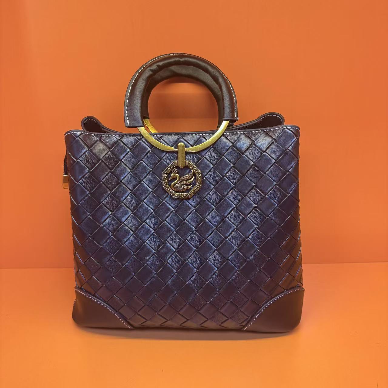 【孤品】2025新款主播补贴福利手提单肩斜挎包