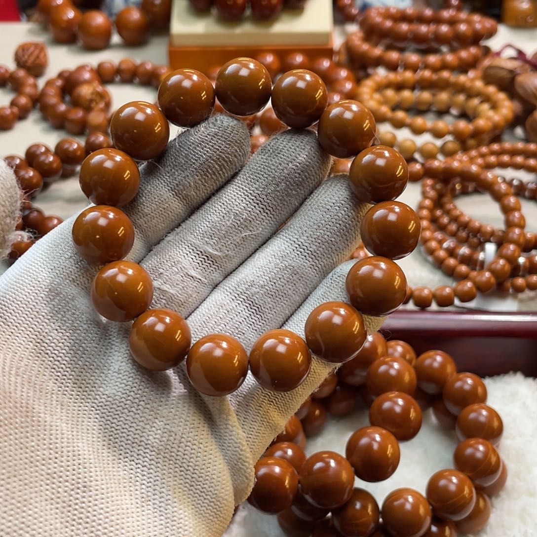 手串/手链橄榄核1.4水晶核0.1孔暴力归圆