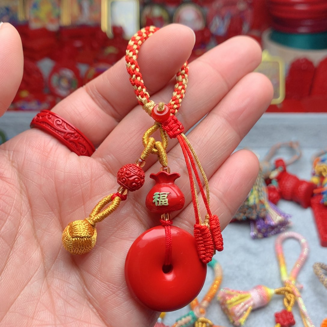 天然辰砂工艺品朱砂钥匙扣包包挂