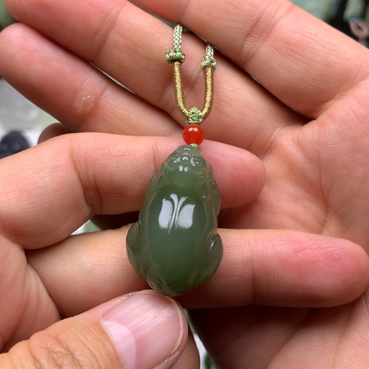 和田玉挂件未镶嵌