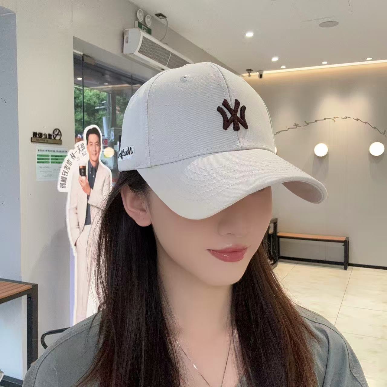 2025原创计师款WY硬顶字母刺绣休闲百搭四季棒球帽