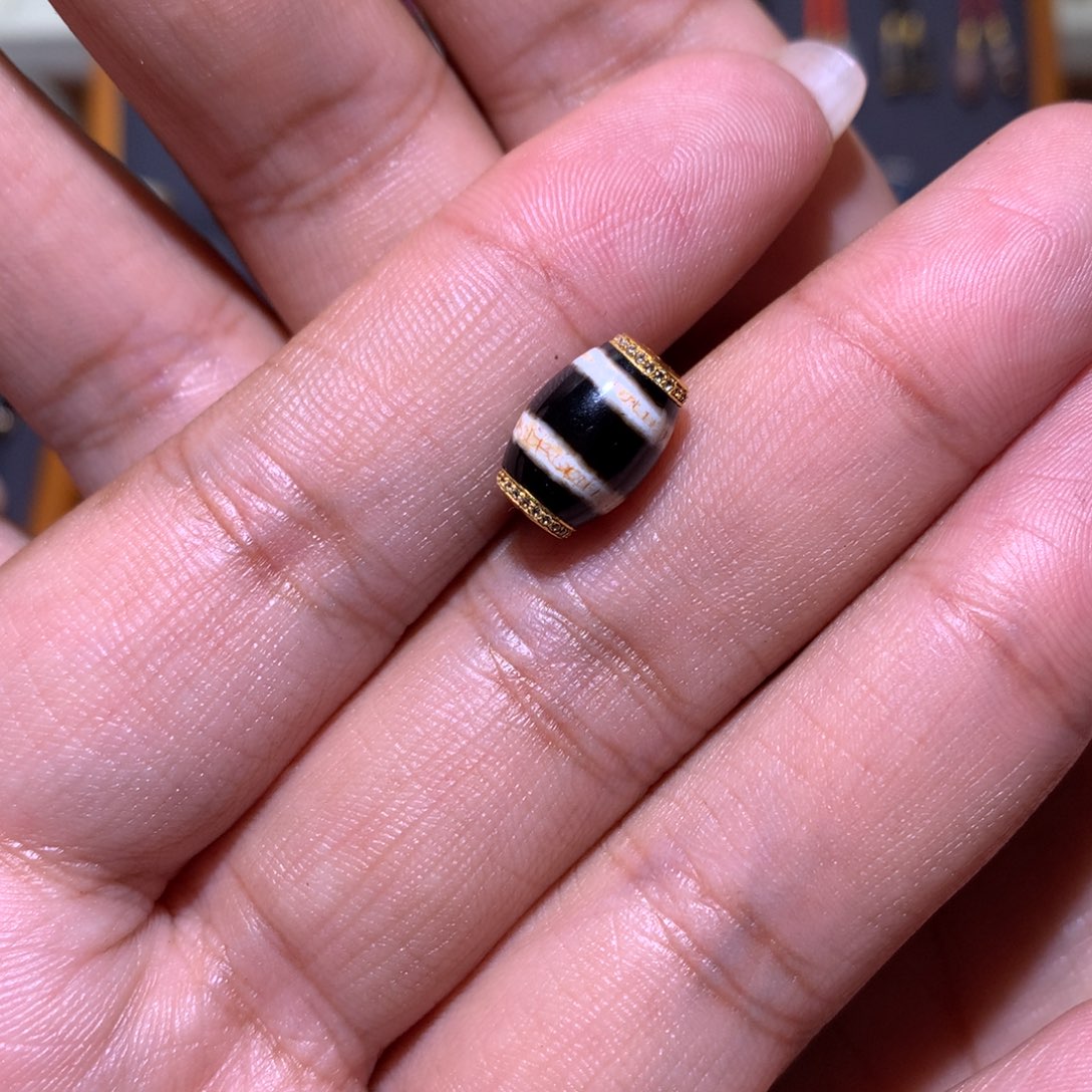 玛瑙/玉髓18K金镶嵌1