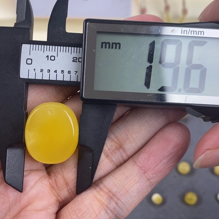 琥珀裸石未镶嵌琥珀蜜蜡