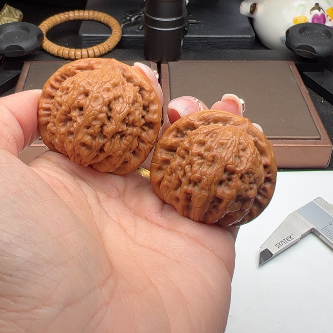 文玩核桃把件金公子42