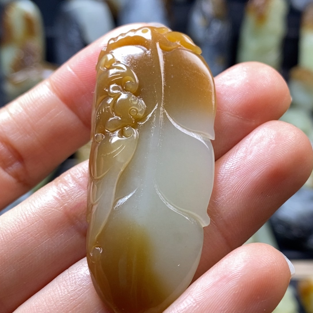 未镶嵌和田玉挂件