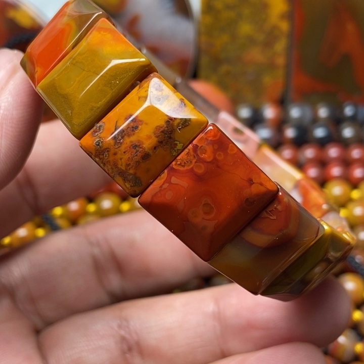 玛瑙/玉髓手串未镶嵌