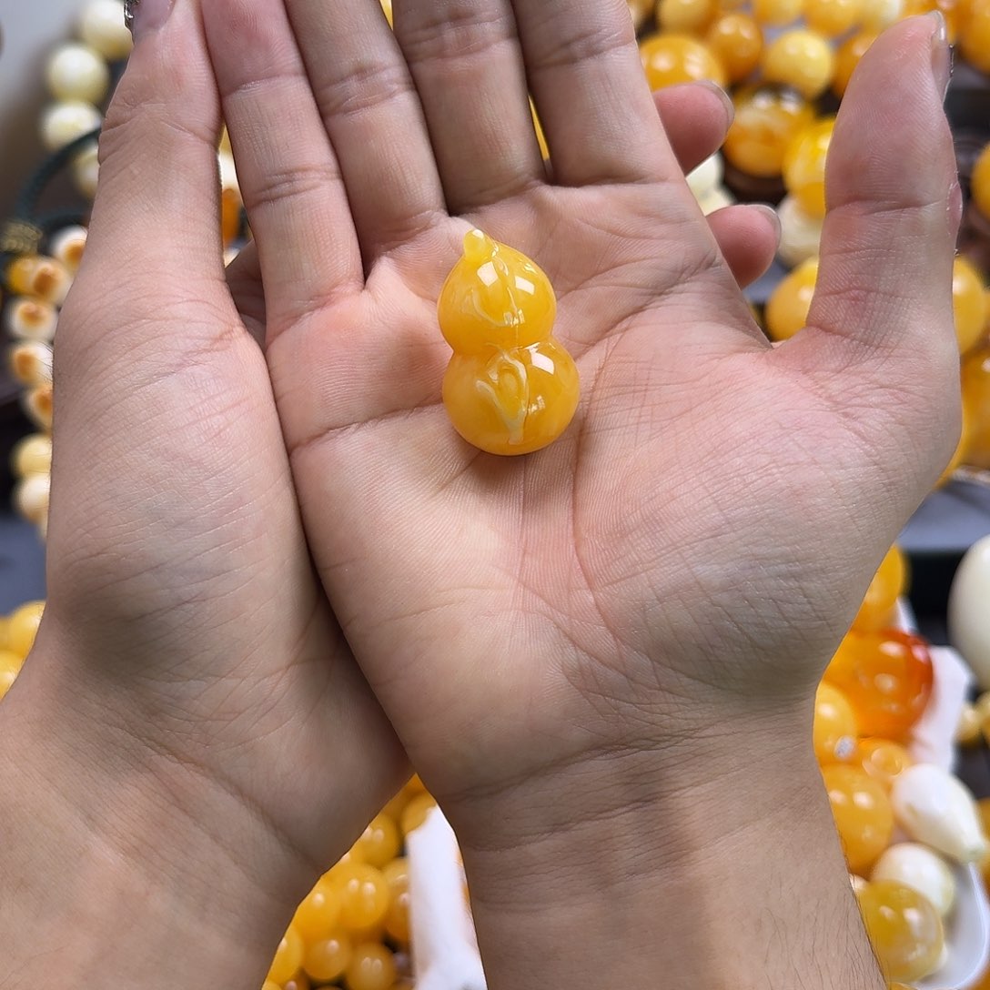 琥珀珠宝奇石未镶嵌葫芦