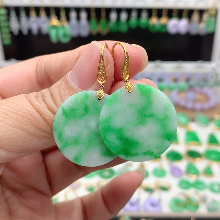 翡翠18K金镶嵌耳饰