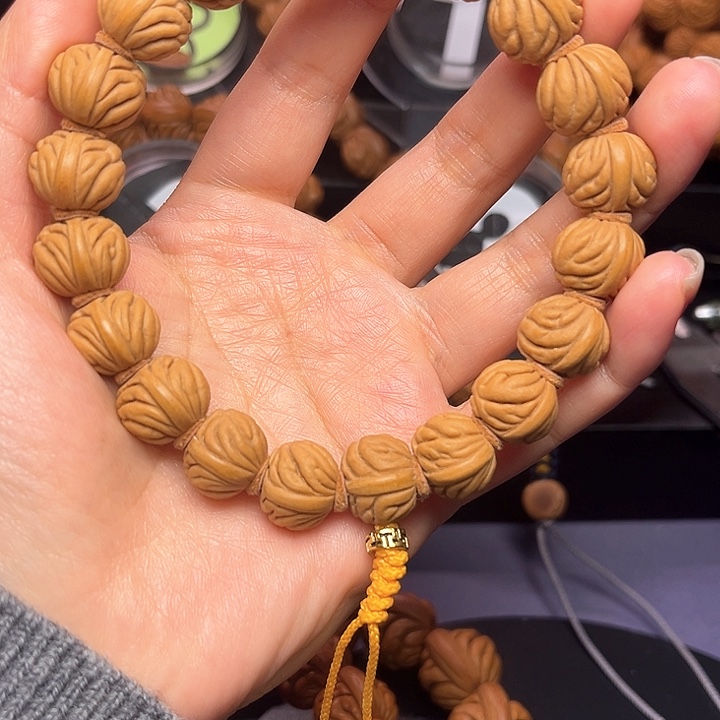 桃核手串秦岭龙纹祥云纹1.4