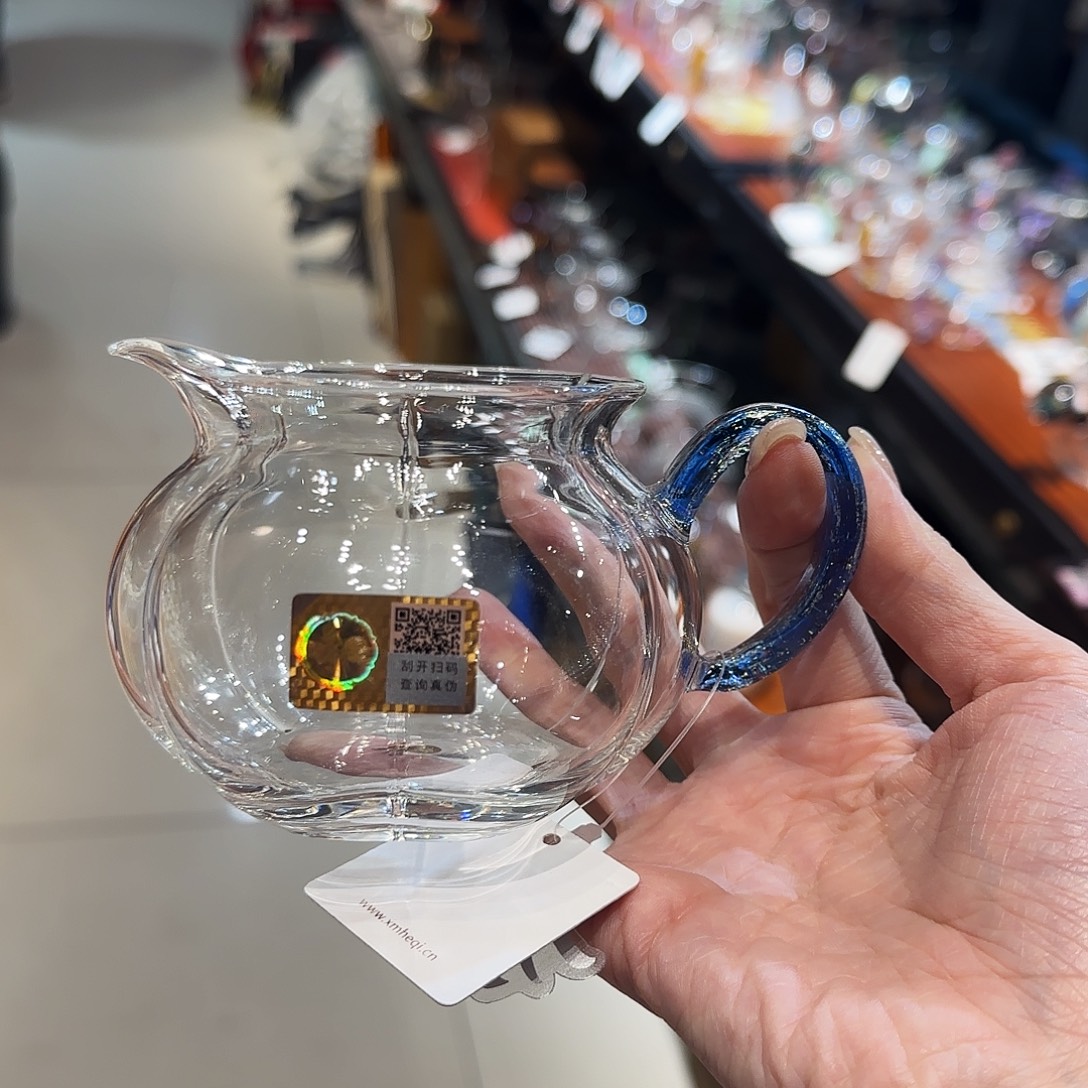 脱***马纳福蓝金//////////