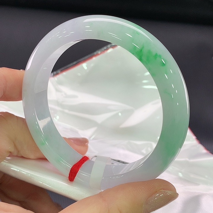 翡翠手镯未镶嵌正圈58