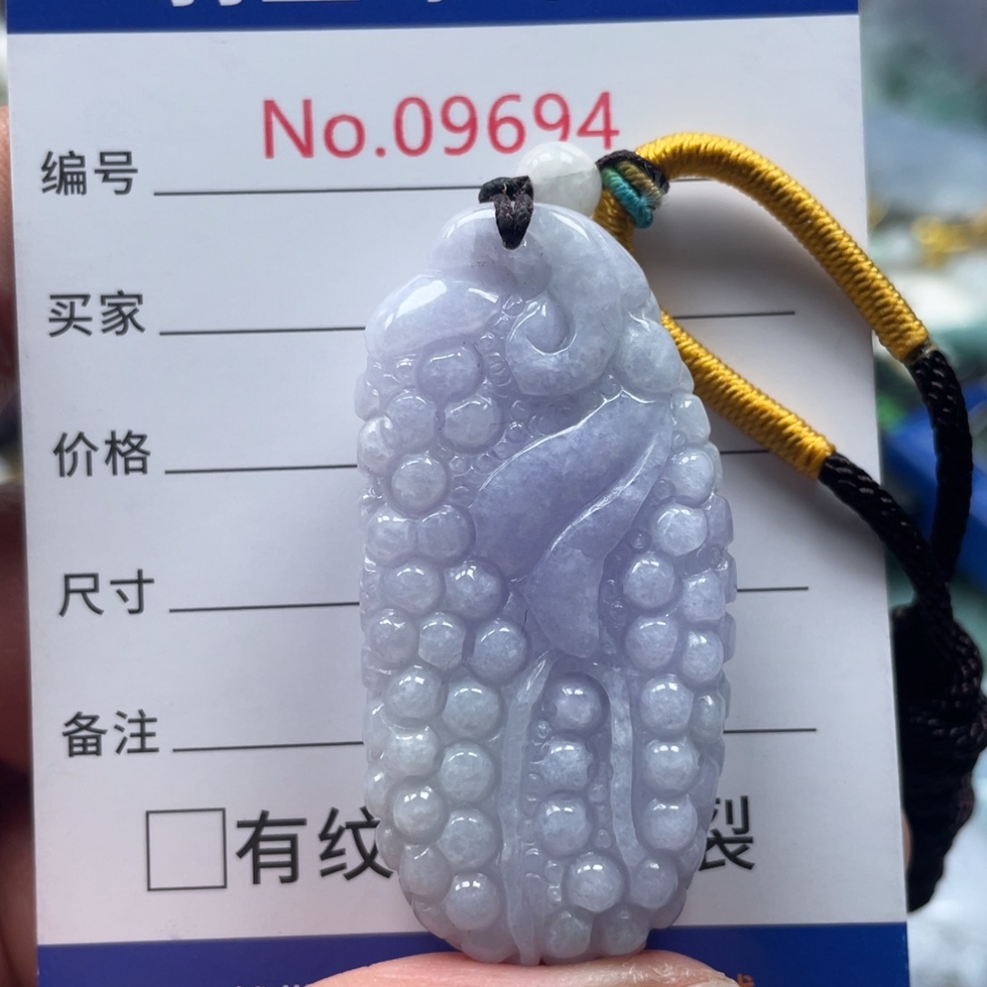 翡翠挂件未镶嵌翡玉缘翡翠挂件