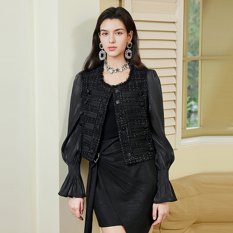 BADINA短外套661E013