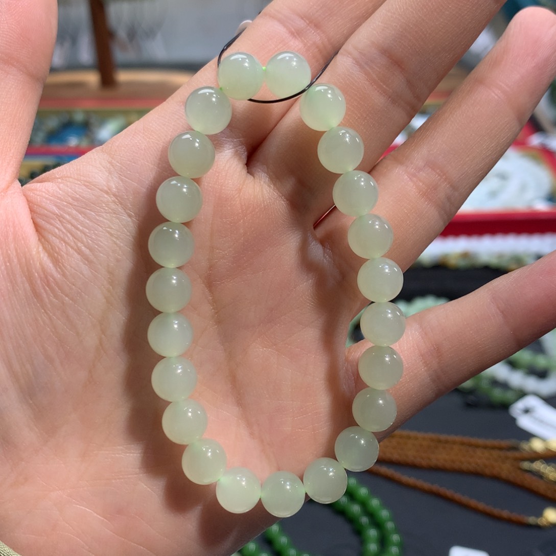 和田玉手串未镶嵌冰底清水