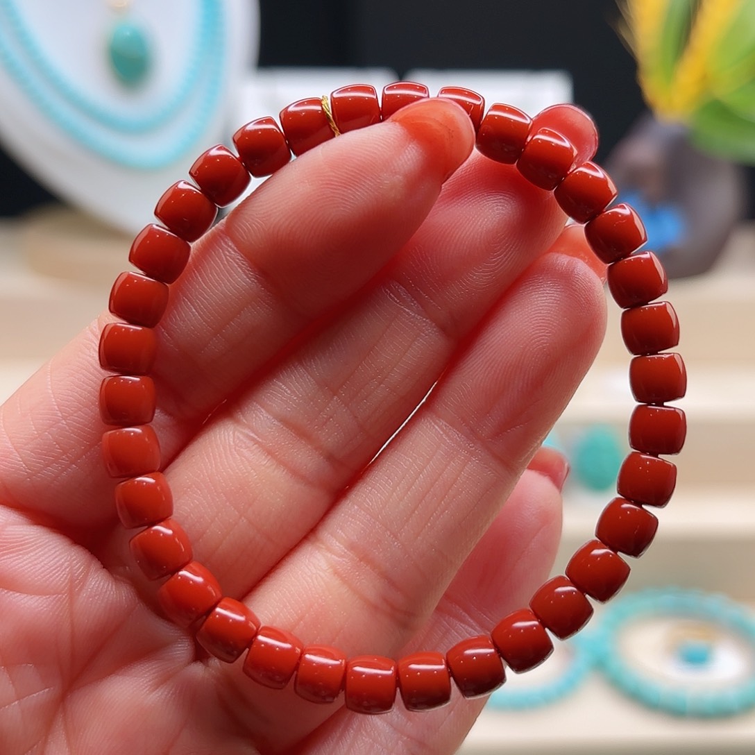 南红玛瑙配饰未镶嵌