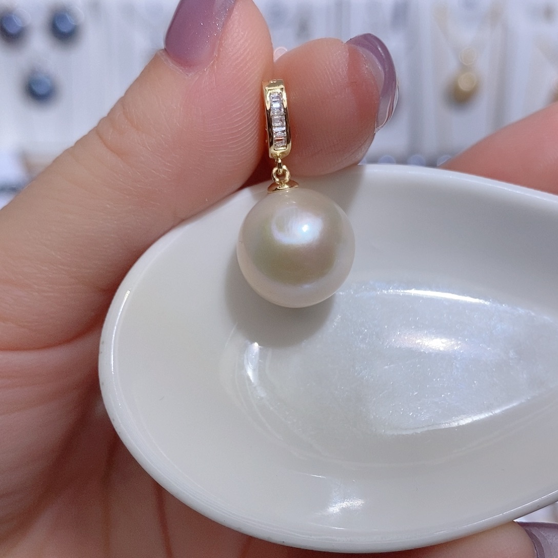 淡水珍珠银S925镶嵌吊坠(赠链)s y