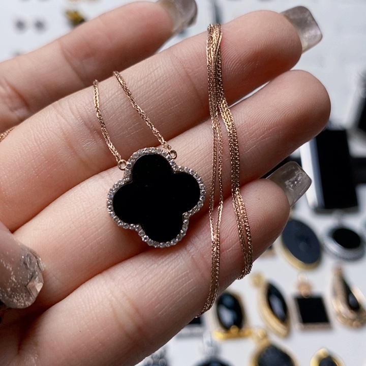 定制翡翠18K金镶嵌利*墨翠