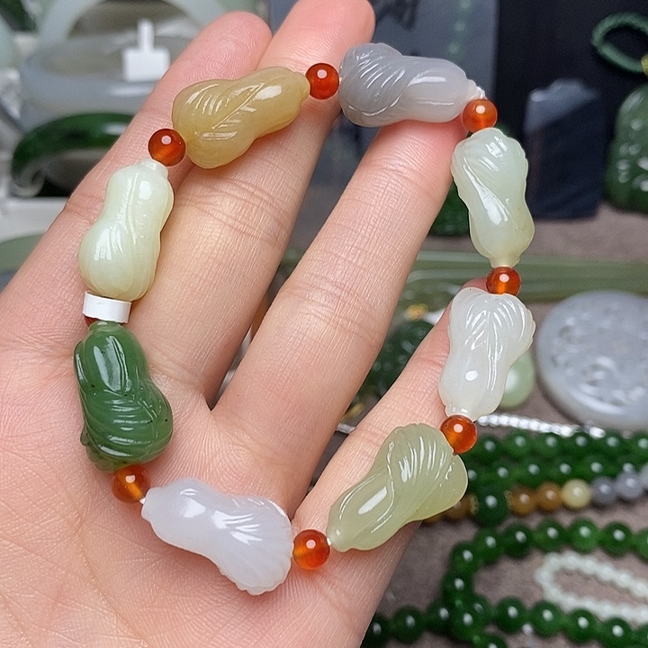 和田玉未镶嵌手链