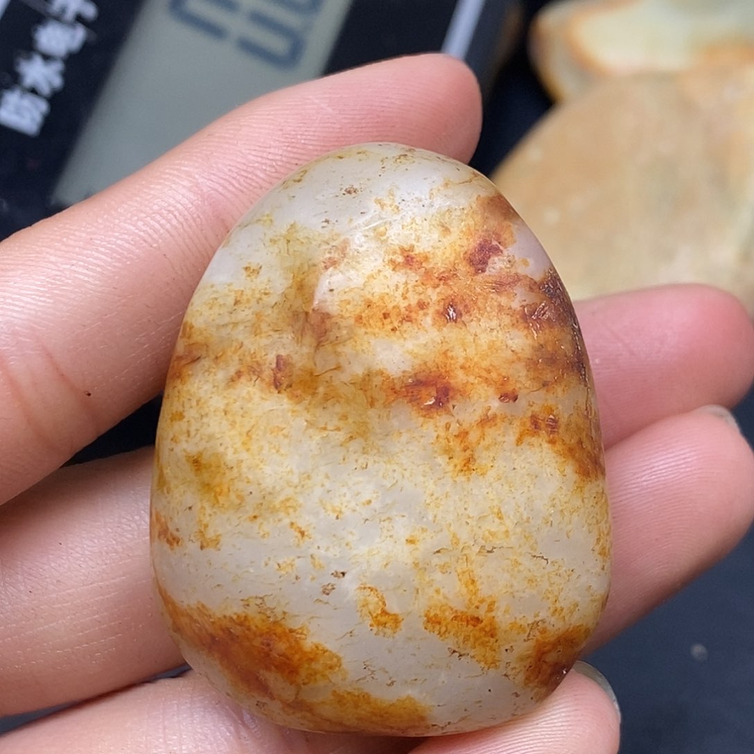 和田玉（糖玉）未镶嵌挂件