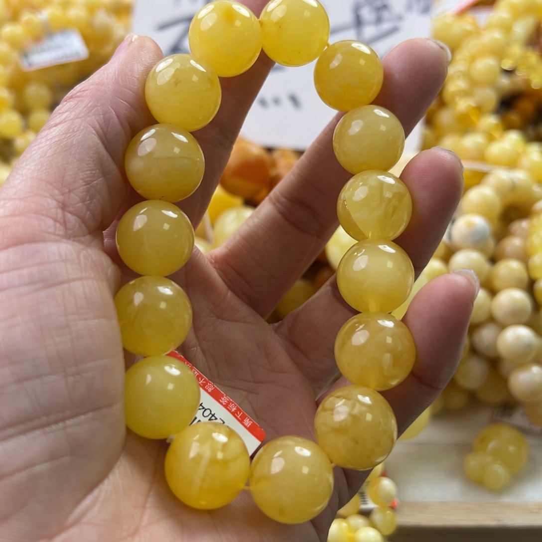 琥珀珠宝奇石未镶嵌