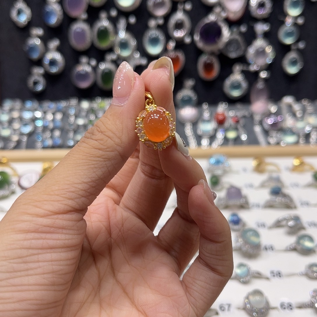 银S925镶嵌蛇纹石玉吊坠