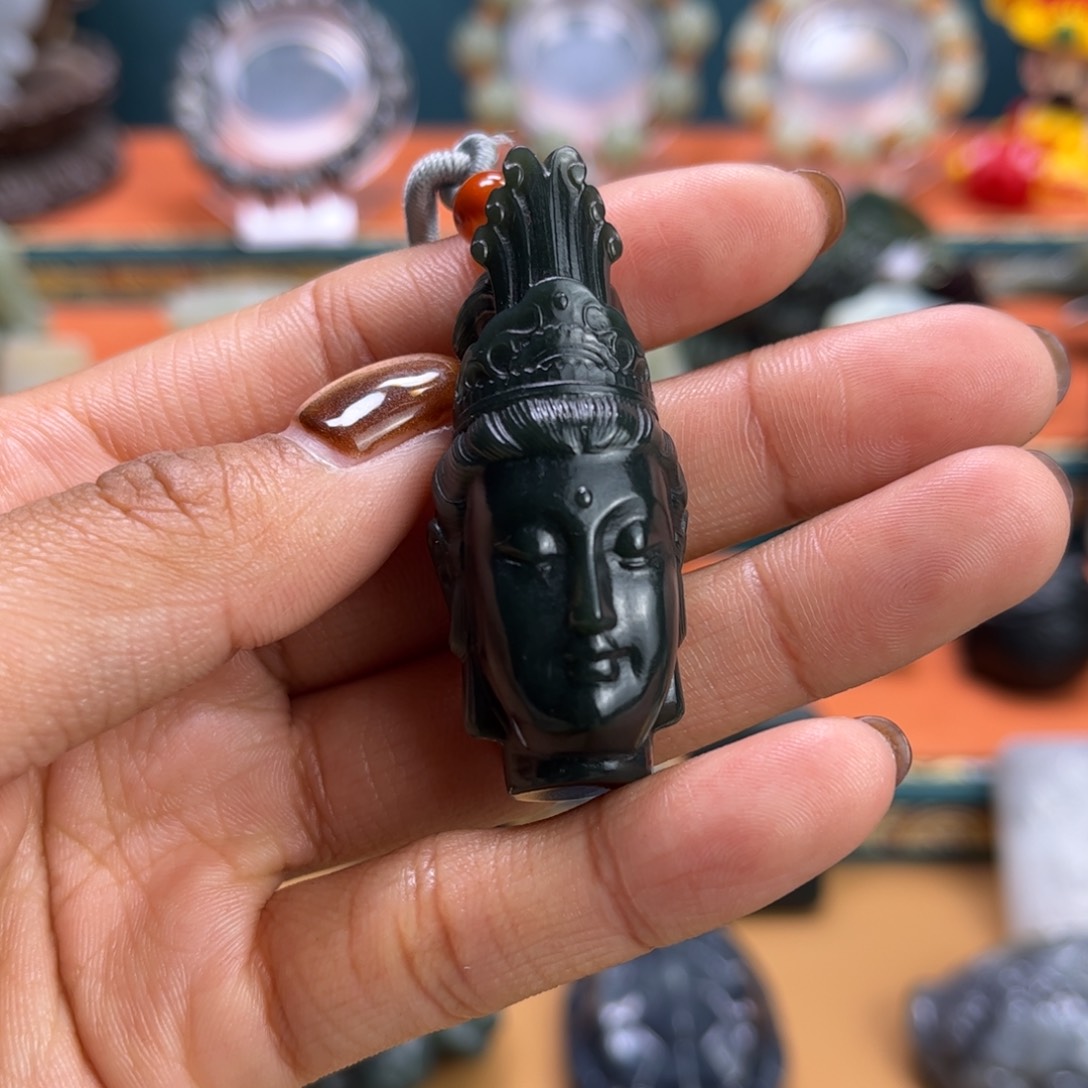 未镶嵌和田玉挂件