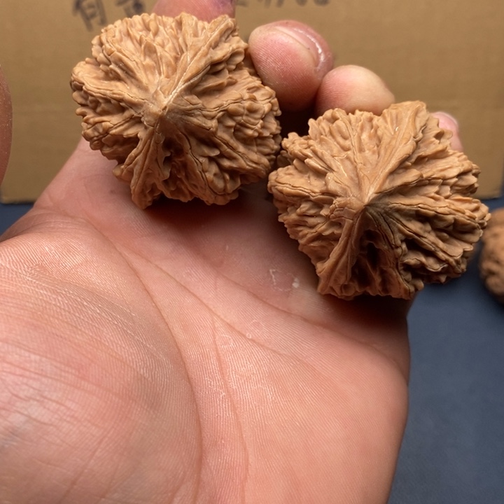 忕***佪吊坠文玩核桃文玩核桃鸭嘴鸭嘴