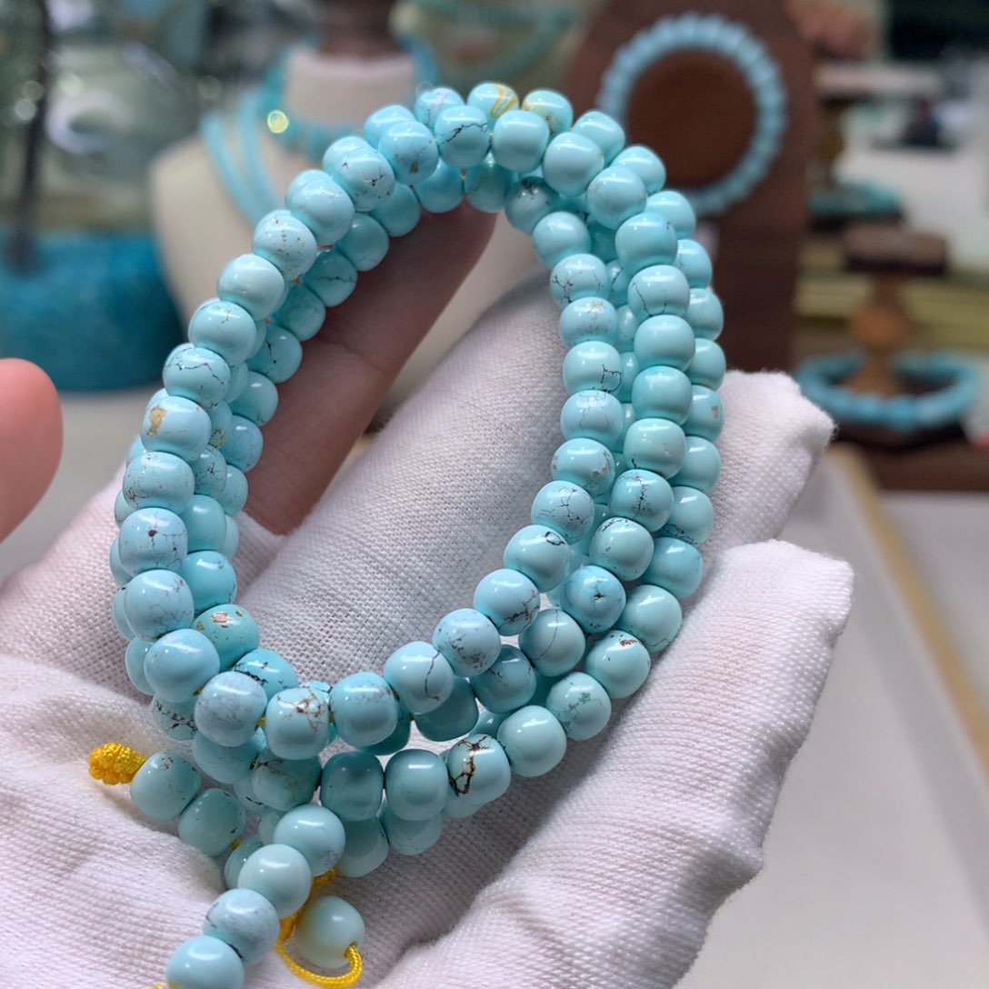 绿松石配饰未镶嵌